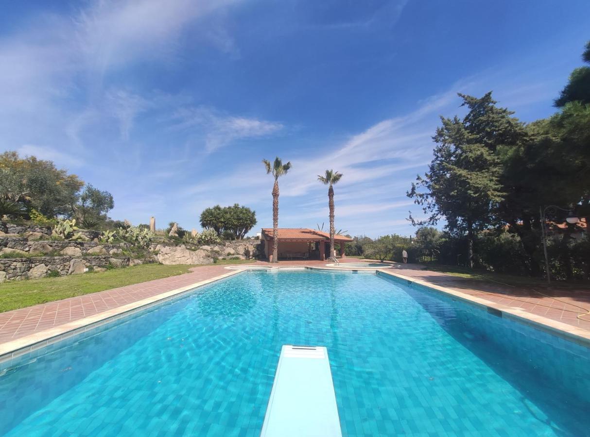 Villa Delle Palme Aci Trezza Bagian luar foto