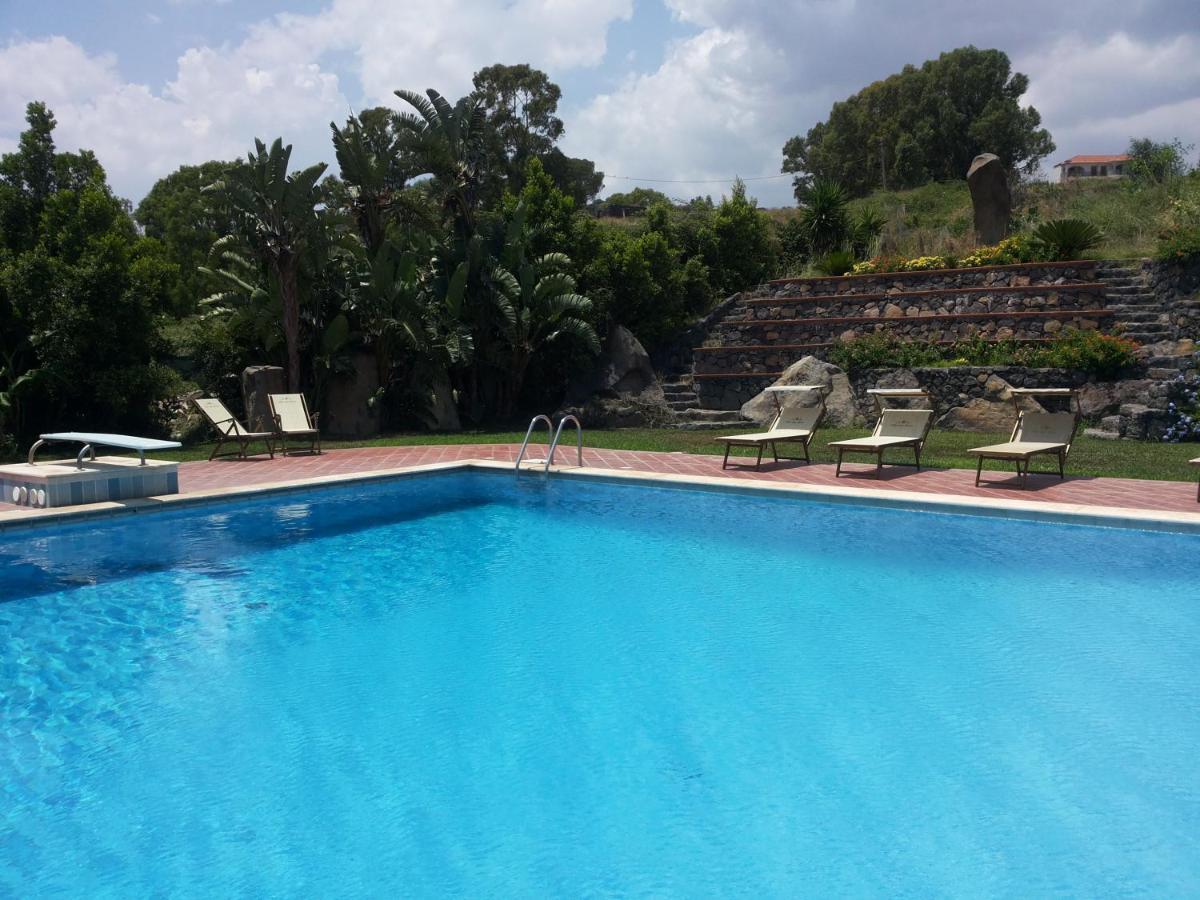 Villa Delle Palme Aci Trezza Bagian luar foto